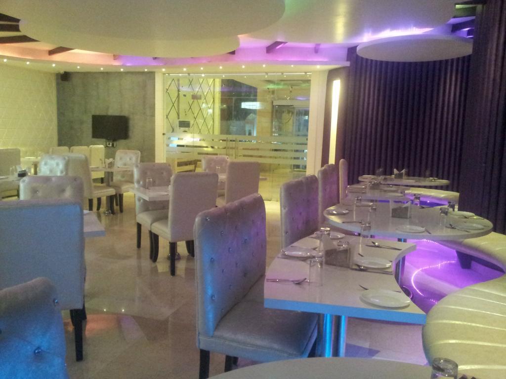 Hotel The Haven Kashipur Bagian luar foto