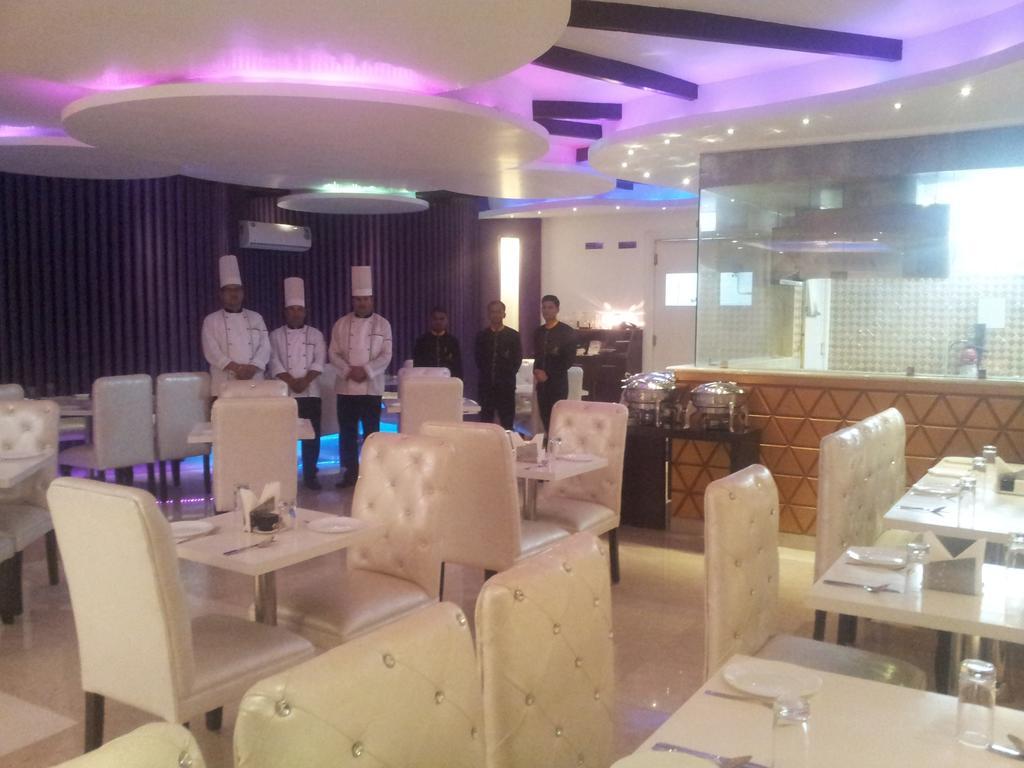 Hotel The Haven Kashipur Bagian luar foto